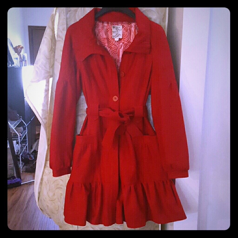Tulle red belted coat